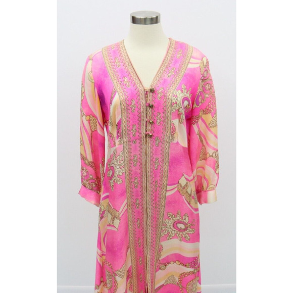 Vintage DELA-ANN Novelty Pink Glam Jewelry Print Lounge Kaftan Dress 1960's M - Picture 5 of 16